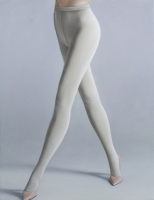 Legs (presenting), 130-100 cm, 2016, oil on canvas.